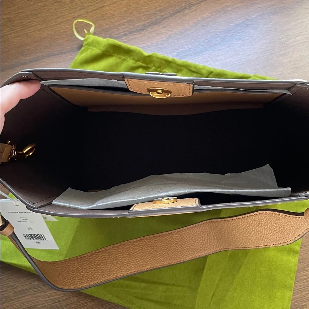 NWT Tory Burch McGraw Bucket Bag - Picture 4 of 7